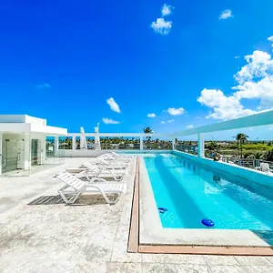 Hotel Rooftop Pool Ducassi Tropicana Studio Suites Deluxe Club &, Punta Cana