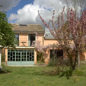 Mas Du Petit Claux 3* Barbentane